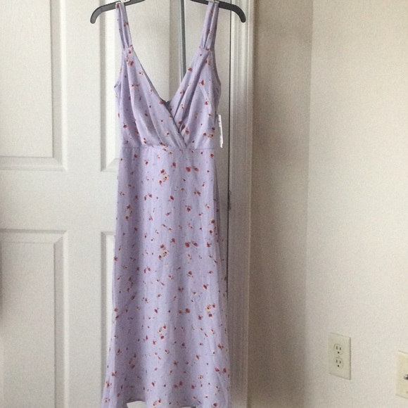 ROW A Dresses & Skirts - NWT ROW A FLORAL DRESS
